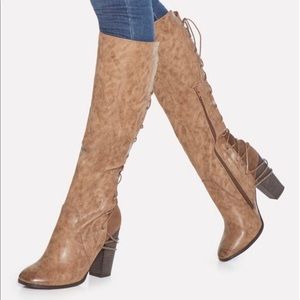 Shoedazzle Boots